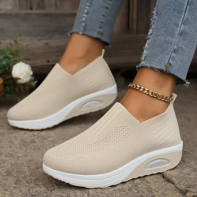 Melissa Comfort Walking Shoes